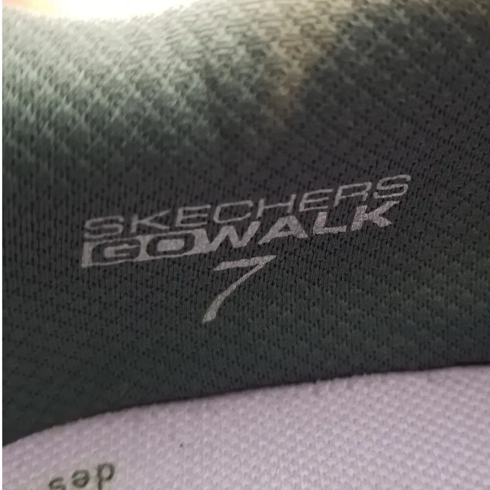 Skechers Women's GoWalk 7 125215 Gray Goga Mat Sneakers Size 8.5